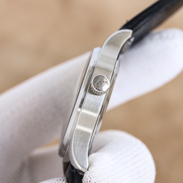 アイ・ダブリュー・シー素材ディテール